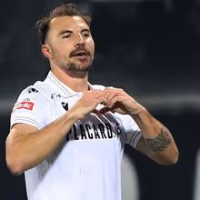 Capitão Samu lidera retoma do V. Guimarães