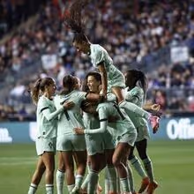 Navegadoras jogam em Paços de Ferreira e Barcelos