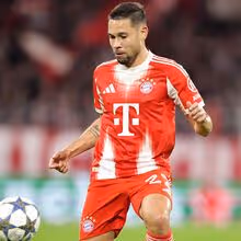 Raphaël Guerreiro não está nos planos do Benfica