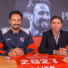 César Peixoto com