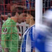 FC Porto chega ao empate na Holanda: Borja Sainz marcou num lance em que o guardião do Utrecht foi expulso