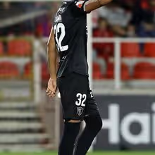 Álvaro Zamora voa ao lado de André Clóvis