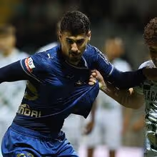 Gil Dias volta às opções de Hugo Oliveira