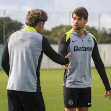 Central só a preço de ocasião e Daniel Bragança atenua novo médio