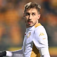 Alvo do FC Porto: Oskar Pietuszewski a ser negociado