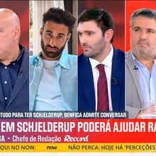A diferença entre Rafa e Schjelderup: «Ninguém é campeão hoje com os jogadores de amanhã»