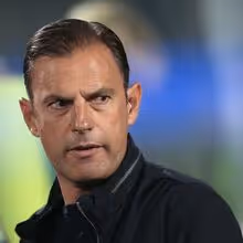 Sotiris Silaidopoulos no comando até ao jogo com o Moreirense