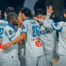 Marselha isola-se na terceira posição da Liga francesa ao golear Angers