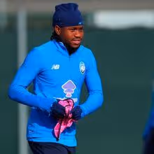 Paguem e levem-no: Atalanta fixa preço de Ademola Lookman