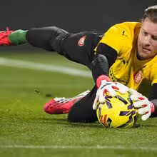 Ter Stegen volta a lesionar-se e pode regressar ao Barcelona