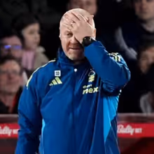 Oficial: Nottingham Forest despede Sean Dyche após empate com o Wolverhampton