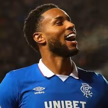 Chermiti faz hat-trick em triunfo fundamental do Rangers frente ao líder Hearts
