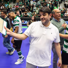 Nuno Dias e a vitória sobre o Benfica no dérbi: «É de festejar o que fizemos hoje, que foi extraordinário»