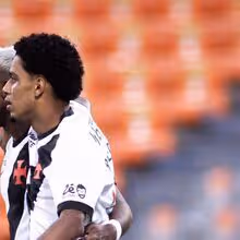 Vasco da Gama de Pedro Emanuel empata frente ao Independiente Medellín para a Taça Sul-Americana
