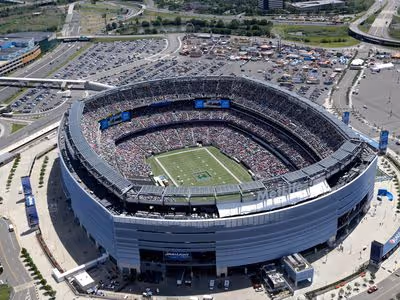 Which World Cup 2026 stadiums will host matches in US, Canada and Mexico?