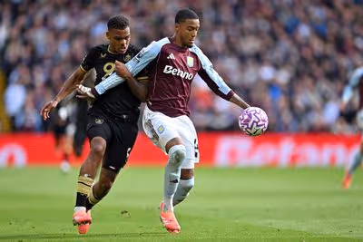 Arsenal links to England regular give clues about potential injury status of key player