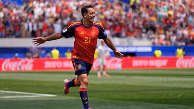 Oyarzabal’s goals send dominant Spain past Austria into Round of 16