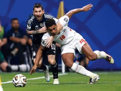 Why did Jude Bellingham have furious Lionel Messi exchange, slap Argentina player?