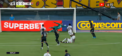 Arcanjo defende o Vitória no Nilton Santos e fecha o gol contra o Botafogo
