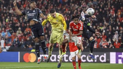 Benfica: Trubin com o melhor golo da jornada da Champions