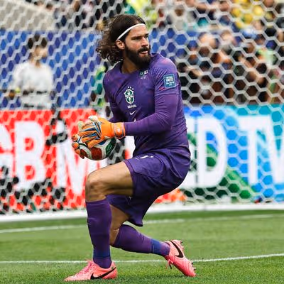 Alisson mostra disposição para novo ciclo na Seleção: “Na busca do hexa”