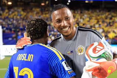 Eloy Room, de Curaçao, faz 15 defesas e entra para a história da Copa