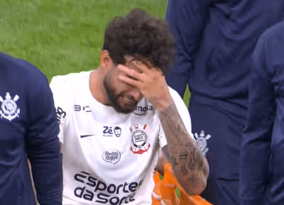 Diniz critica gramado da Arena e culpa campo por lesão de Labyad