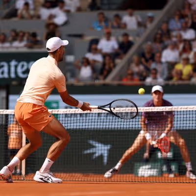 “Jogou melhor nos momentos cruciais”, diz Djokovic sobre João Fonseca