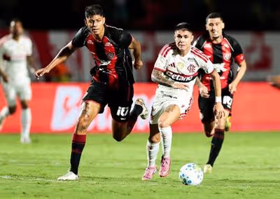 Flamengo e Vitória se enfrentam no Maracanã pelo Brasileiro