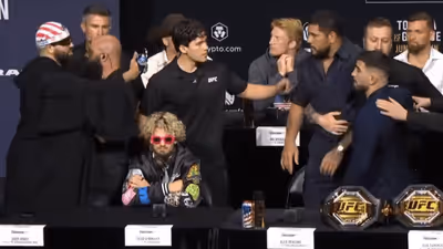 Lutador provoca Poatan e causa confusão em coletiva do UFC; veja