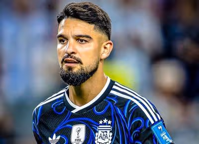Resta um: Flaco López é o único jogador do Brasileirão que segue na Copa