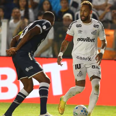 Neymar pode desfalcar Santos em duelo decisivo da Copa do Brasil