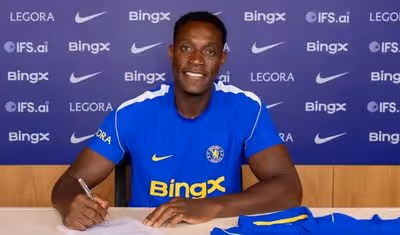 Chelsea anuncia veterano Danny Welbeck, ex-Manchester United