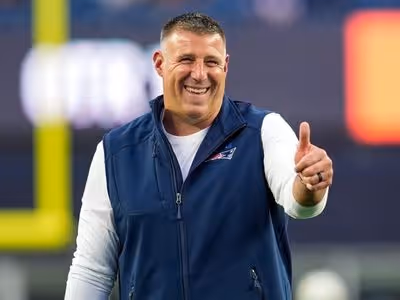 Patriots Add Darius Muasau and Cameron Latu as Mike Vrabel Continues to Tweak Roster