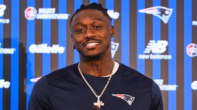 A.J. Brown Likely to Be Activated for Patriots’ Week 6 Clash with Jets