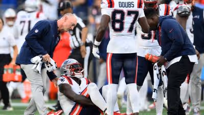 A.J. Brown Practices, Return vs. Jets Remains Uncertain Ahead of Sunday