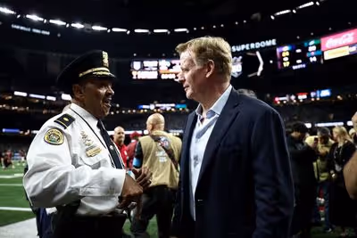 NFL Proceeding With Paris Game as Steelers Arrive; Fan Event Canceled Amid Unrest