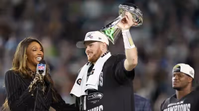 Seahawks lean on continuity — and a stingy defense — as title defense opens