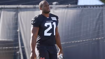 Nick Chubb retires as a Brown, leaves imprint on teammates and coaches