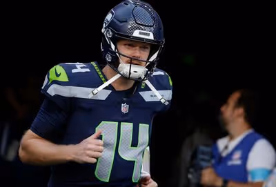 Sam Darnold ruled out for Week 2; Seahawks hand starting nod to Drew Lock