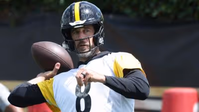 Aaron Rodgers to Play One More NFL Season Before Retiring in 2026
