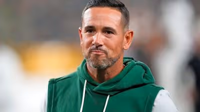 Josh Jacobs plea, exempt-list status reshape Packers’ early-season plans
