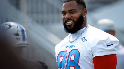Jeffrey Simmons Arrives in Chicago; Playing Time Uncertain Ahead of Monday Night