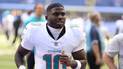 Tyreek Hill’s Midseason Return Picks Up Steam: Rumors, Recovery Status and What Fantasy Managers Should Watch