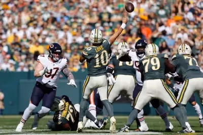 Packers Rout Bears 31-7 as Love, Watson and Turnovers Decide the Day