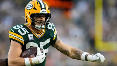Tucker Kraft Signs Four-Year Extension, Returns from ACL as Packers Lock Up Long-Term Investment