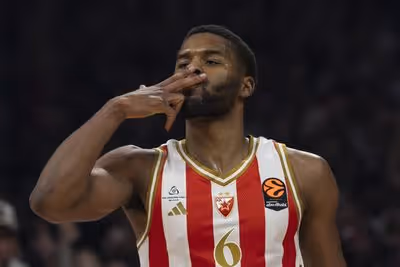 Crvena Zvezda announce key contract extension