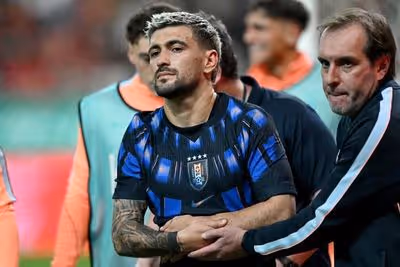 Arrascaeta se lesiona pela seleção, e Data Fifa reacende debate sobre calendário e prejuízo aos clubes